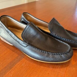 Frye Black Leather Slip-On Loafers ‘Louis Venetian’